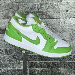 Jordan 1 Low SE Chlorophyll NEW M10